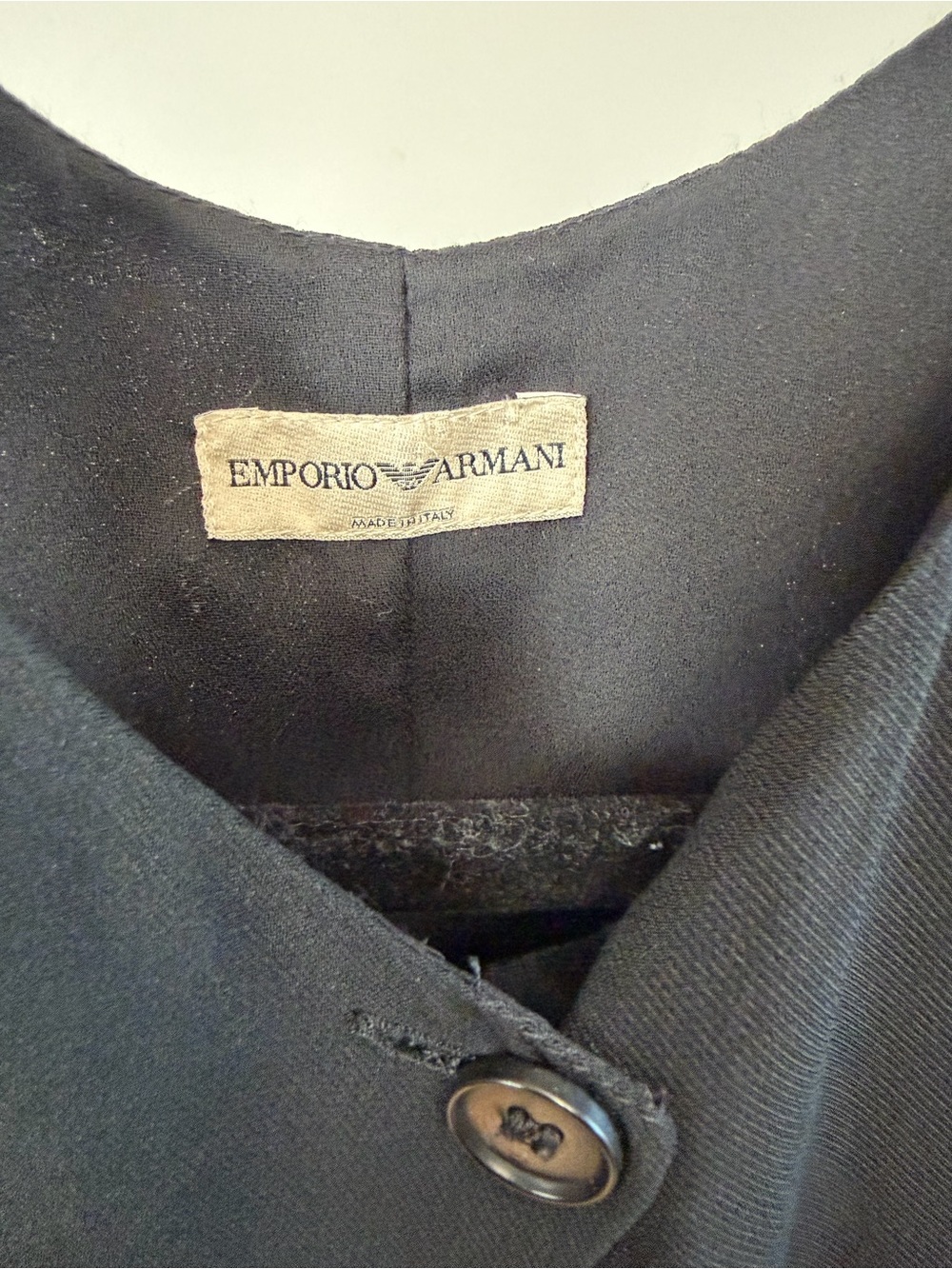 Emporio Armani Black Sleeveless Minimalist Top Made in Italy Size 38 - Picture 3 of 5
